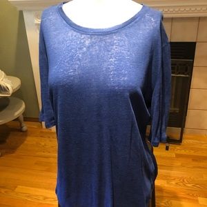 3/4 sleeve blue shirt